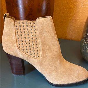 Brand new Antonio Melani Booties